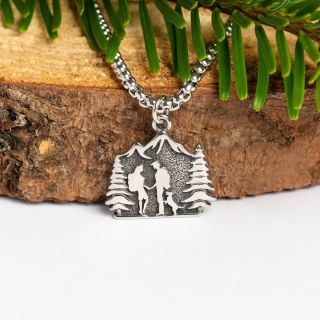 Tip na valentýnský dárek. 💝 🎁 Náhrdelník Láska na horách - www.mountaino.cz