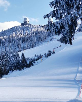 Taky máte takové místo, kam se stále vracíte a pokaždé vás to místo neskutečně nabije energií a zlepší náladu ? 🏔️...